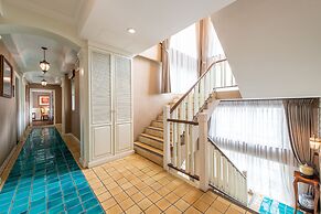 The Orchid House 153