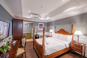 The Orchid House 153