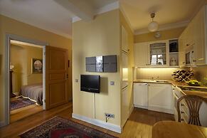 Collectors Victory Apartments