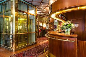 Collectors Victory Apartments