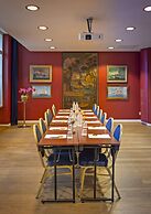 Collectors Victory Apartments