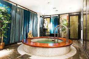 Collectors Victory Apartments