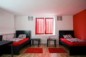 Nitra Glycerin Hostel