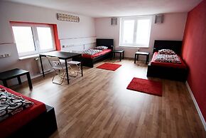 Nitra Glycerin Hostel