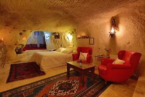 Jerveni Cave Hotel