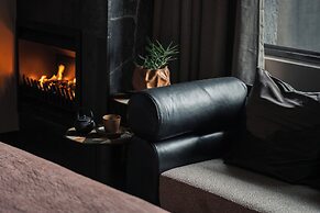 Silverback Lodge