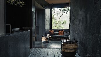 Silverback Lodge