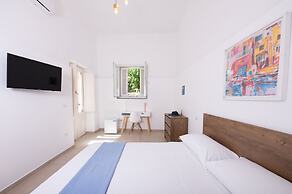 Gioia 13 Apartments & Rooms