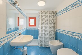 Gioia 13 Apartments & Rooms