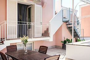 Gioia 13 Apartments & Rooms