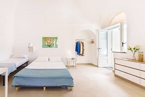 Gioia 13 Apartments & Rooms