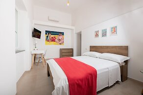 Gioia 13 Apartments & Rooms