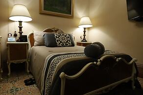 Azcami Boutique Hotel