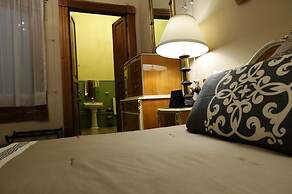 Azcami Boutique Hotel