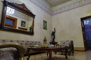 Azcami Boutique Hotel