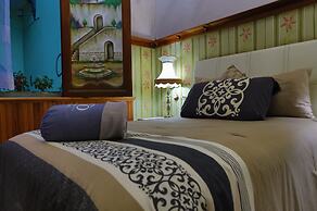 Azcami Boutique Hotel