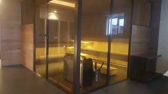 Grand Eliana Hotel Conference & Spa