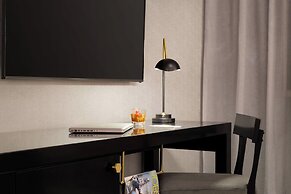 Hotel LeVeque, Autograph Collection