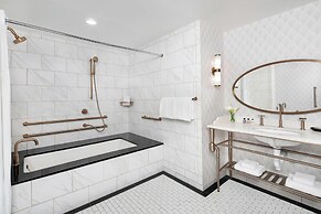 Hotel LeVeque, Autograph Collection