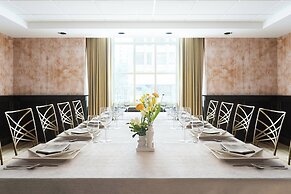 Hotel LeVeque, Autograph Collection