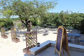 Le Fauverney Lodge