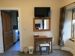 Rossmount Guest House