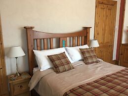 Rossmount Guest House