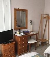 Rossmount Guest House