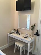 Rossmount Guest House