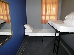 Riverlodge Backpackers