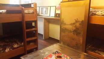 Guest House HANA – Hostel