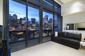 Platinum Apartments at Freshwater