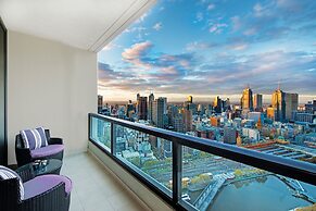 Platinum Apartments at Freshwater