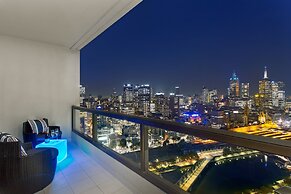 Platinum Apartments at Freshwater