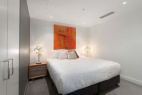 Platinum Apartments at Freshwater