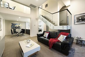 Platinum Apartments at Freshwater