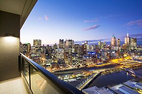 Platinum Apartments at Freshwater