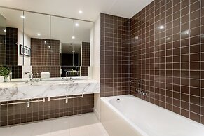 Platinum Apartments at Freshwater