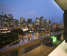 Platinum Apartments at Freshwater