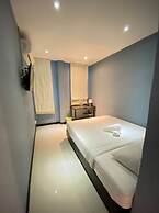 The Little Pig Sukhumvit