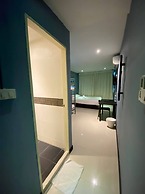 The Little Pig Sukhumvit