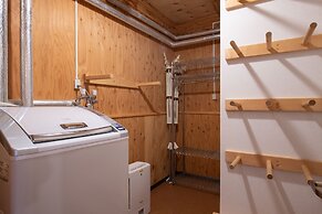 Holiday Niseko Midori