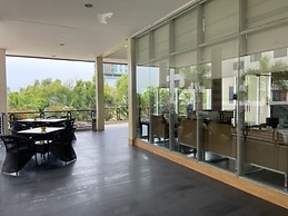 Asialink Premier Karawang