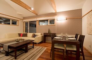 Holiday Niseko Shinsetsu Apartments