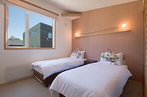 Holiday Niseko Shinsetsu Apartments