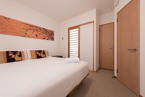 Holiday Niseko Shinsetsu Apartments