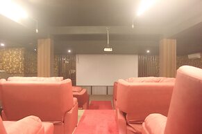 The L Hotel Entertainment