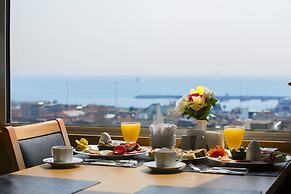 Ilkbal Deluxe Hotel & Spa