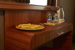 Ilkbal Deluxe Hotel & Spa