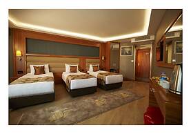 Ilkbal Deluxe Hotel & Spa